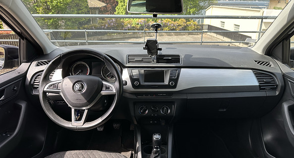 location-SKODA-Annecy-roadstr