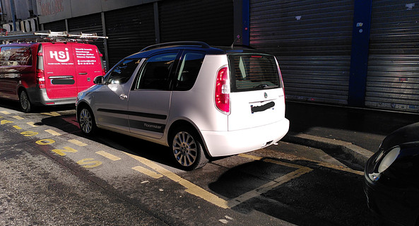 location-SKODA-Saint-Ouen-sur-Seine-roadstr