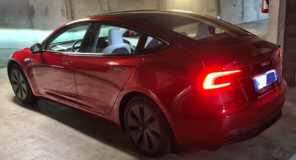 location-TESLA-Toulouse-roadstr