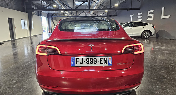 location-TESLA-Saint-Pryvé-Saint-Mesmin-roadstr