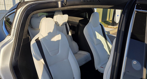 location-TESLA-Putanges-le-Lac-roadstr