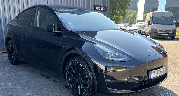 location-TESLA-Doussard-roadstr