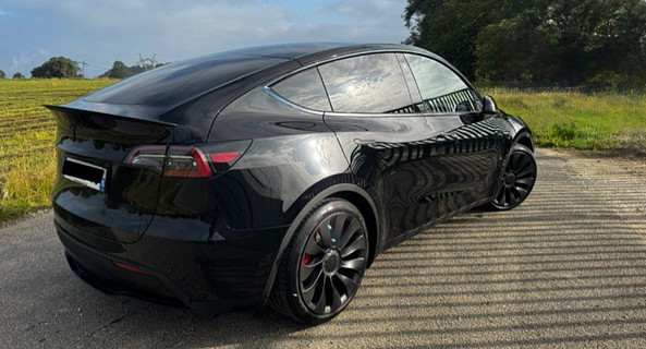 Location Tesla Model Y Performance Puy Guillaume 63290 location-tesla-model-y-performance-puy-guillaume-63290