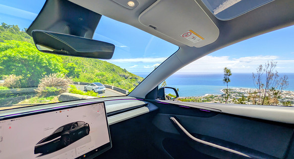 location-TESLA-Saint-Denis-roadstr