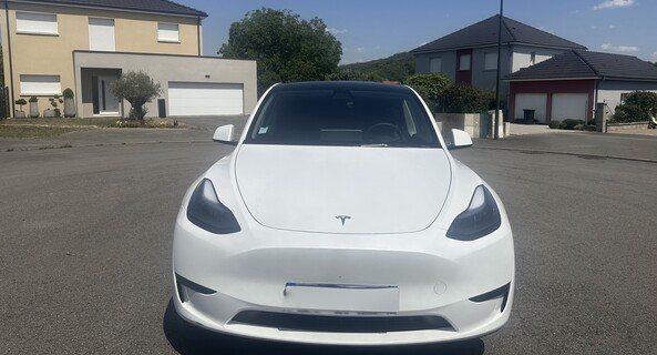 location-TESLA-Thionville-roadstr