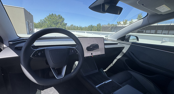 location-TESLA-Villenave-d'Ornon-roadstr