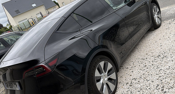location-TESLA-Feins-roadstr