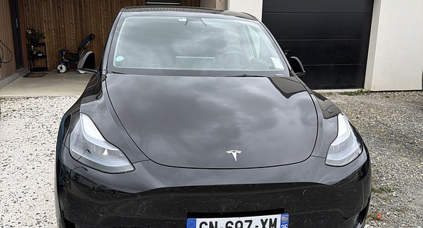 location-TESLA-Feins-roadstr