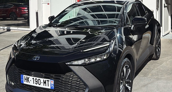 location-TOYOTA-Paris-roadstr