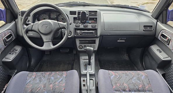 location-TOYOTA-Clamart-roadstr