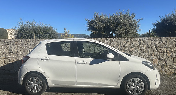 location-TOYOTA-Cannes-roadstr