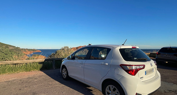 location-TOYOTA-Cannes-roadstr