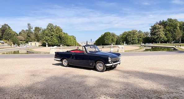 location-TRIUMPH-Colombes-roadstr