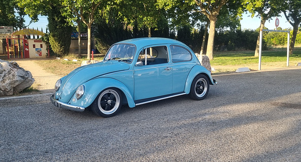 location-VOLKSWAGEN-Arles-roadstr