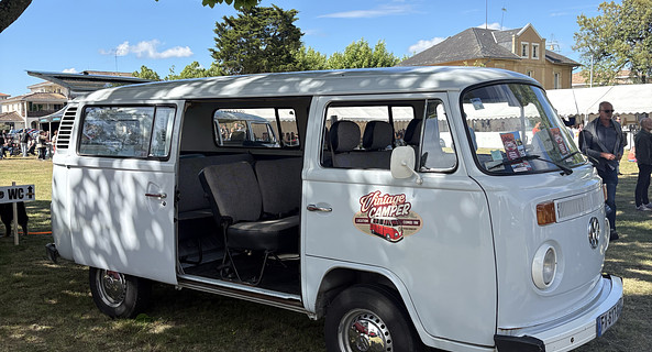 location-VOLKSWAGEN-Biganos-roadstr