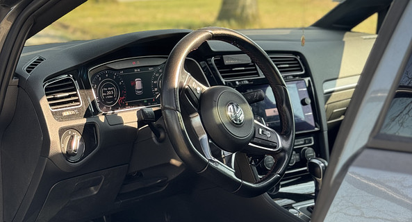 location-VOLKSWAGEN-Nantes-roadstr