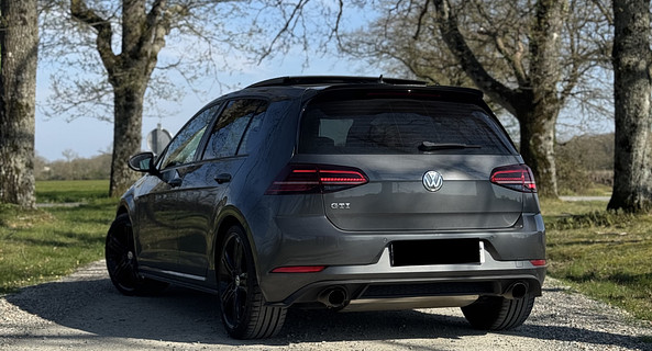 location-VOLKSWAGEN-Nantes-roadstr
