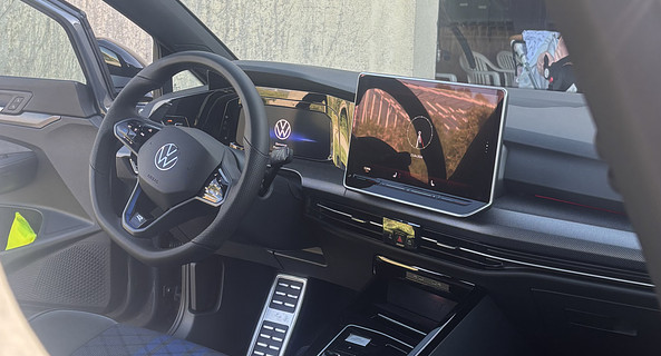 location-VOLKSWAGEN-Fréjus-roadstr