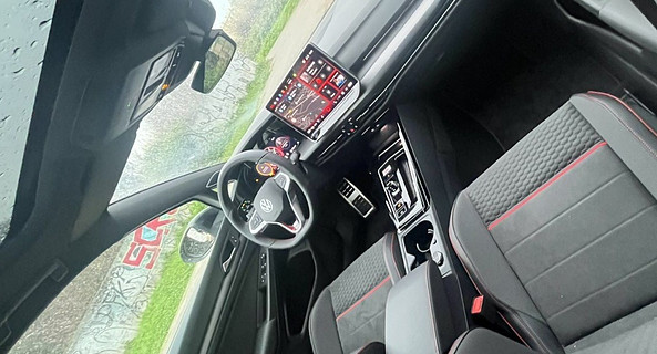 location-VOLKSWAGEN-Fréjus-roadstr