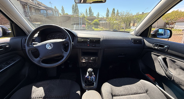 location-VOLKSWAGEN-Domérat-roadstr