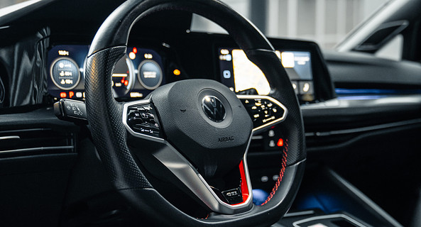 location-VOLKSWAGEN-Puteaux-roadstr
