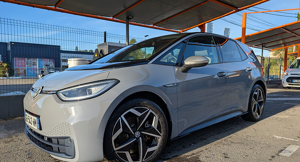 location-VOLKSWAGEN-Gignac-la-Nerthe-roadstr