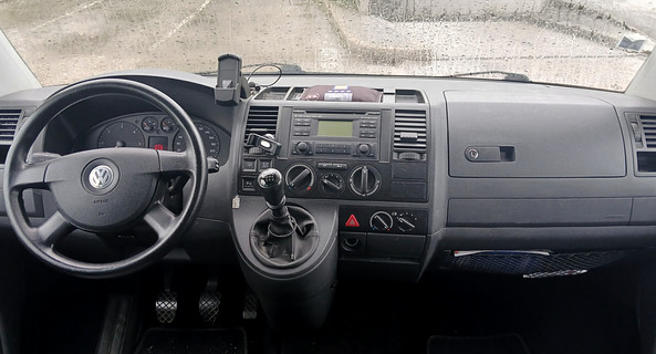 location-VOLKSWAGEN-Valserhône-roadstr