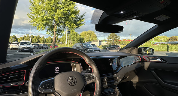 location-VOLKSWAGEN-Paris-roadstr