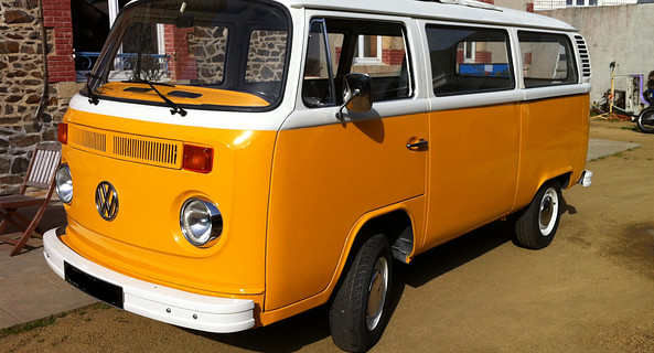 location-VOLKSWAGEN-Pau-roadstr