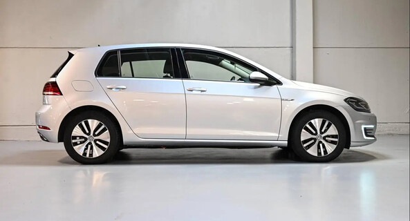 location-VOLKSWAGEN-Ajaccio-roadstr