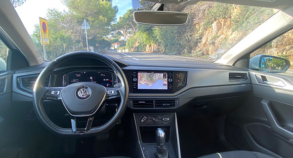 location-VOLKSWAGEN-Ajaccio-roadstr