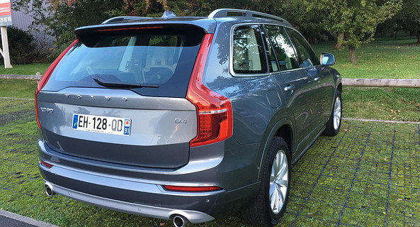 location-VOLVO-Meudon-roadstr