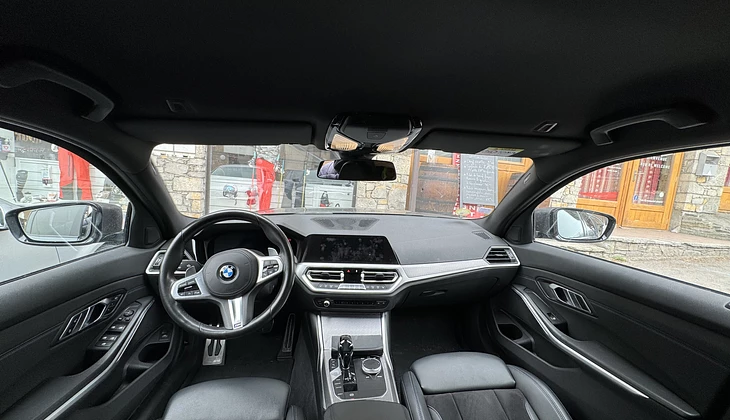 location-BMW-Paris-roadstr