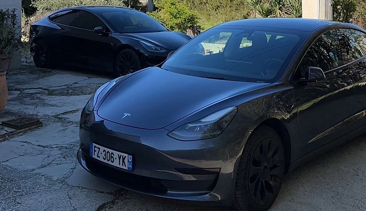 location-TESLA-Aix-en-Provence-roadstr