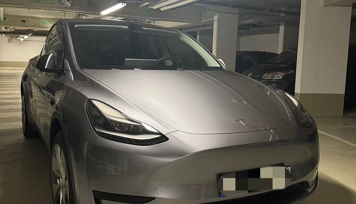 location-TESLA-Fontenay-sous-Bois-roadstr