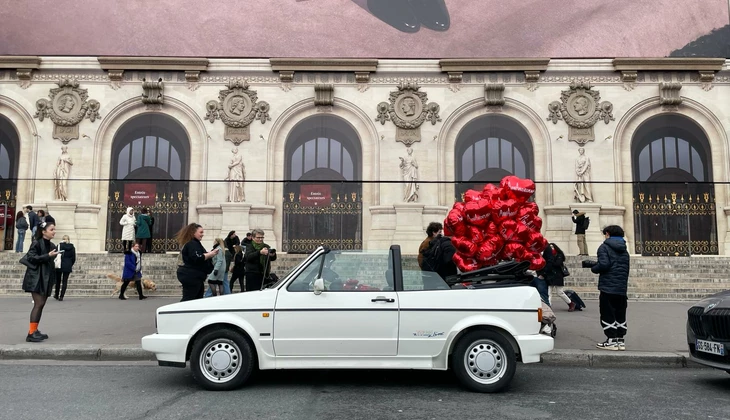 location-VOLKSWAGEN (VW)-Paris-roadstr