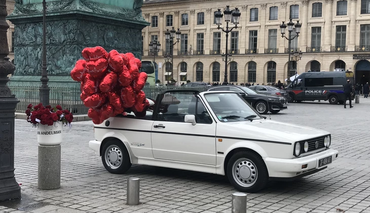 location-VOLKSWAGEN (VW)-Paris-roadstr