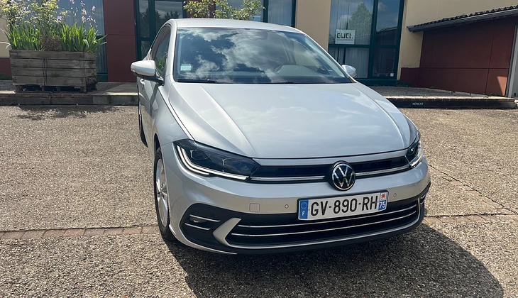 location-VOLKSWAGEN (VW)-Chambourcy-roadstr