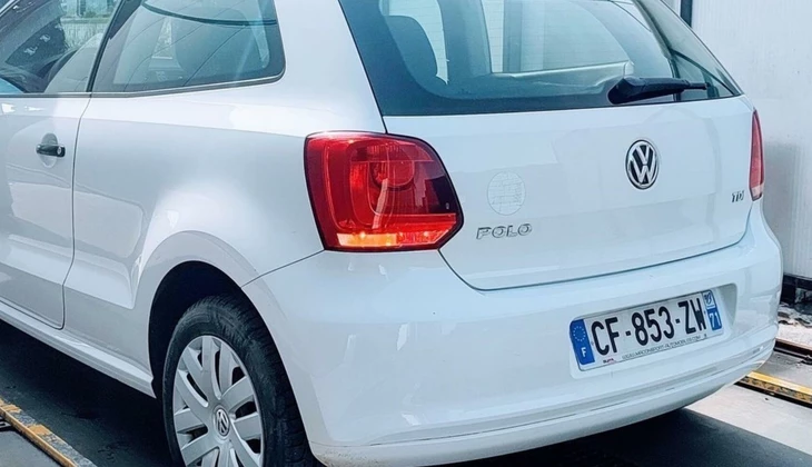 location-VOLKSWAGEN (VW)-La Rochelle-roadstr