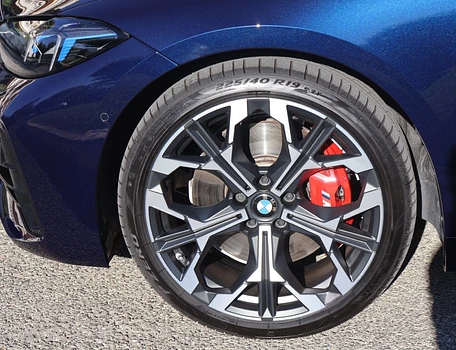 location-BMW-Nice-roadstr