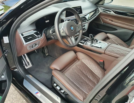 location-BMW-Ajaccio-roadstr