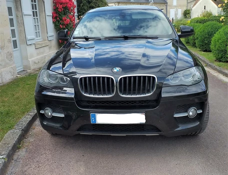 location-BMW-Saint-Ouen-sur-Seine-roadstr