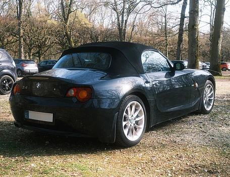 location-BMW-Paris-roadstr
