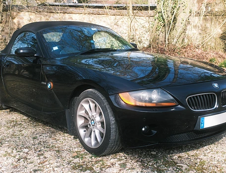 location-BMW-Paris-roadstr