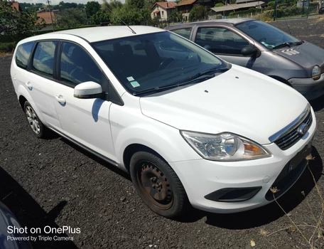location-FORD-Clermont-Ferrand-roadstr