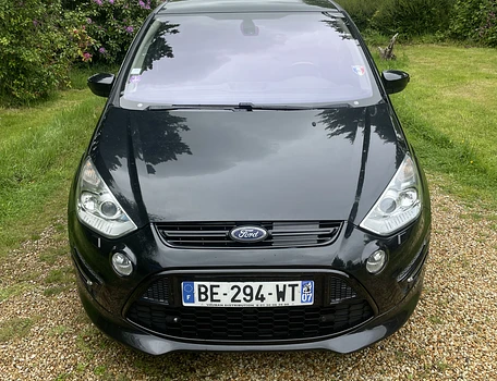 location-FORD-Saint-Sauveur-de-Montagut-roadstr