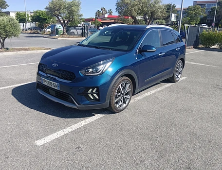 location-KIA-Fréjus-roadstr