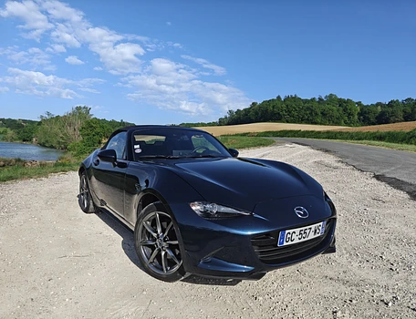 location-MAZDA-Agen-roadstr