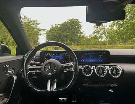 location-MERCEDES-BENZ-Caen-roadstr