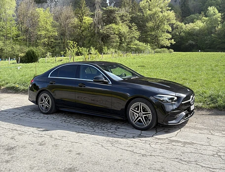 location-MERCEDES-BENZ-Annemasse-roadstr